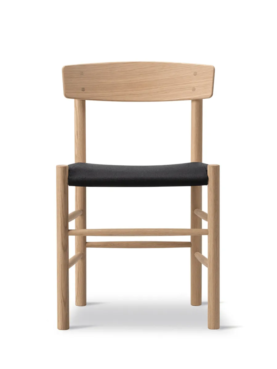 Fredericia Furniture J39 Folkestolen Sædepolstret, Sort Canvas af Børge Mogensen Sale