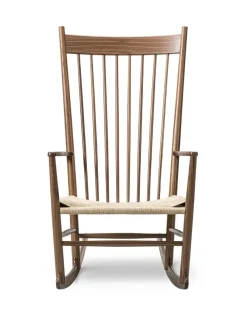 Fredericia Furniture J16 Gyngestol, valnød af Hans J. Wegner Discount