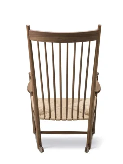 Fredericia Furniture J16 Gyngestol, valnød af Hans J. Wegner Discount