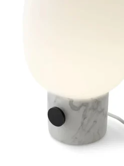 Audo Copenhagen JWDA Concrete Bordlampe fra Hot