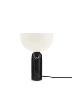 New Works Kizu Bordlampe Small, Black Marble fra New