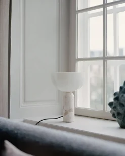 New Works Kizu Bordlampe Small, Breccia Pernice fra Discount
