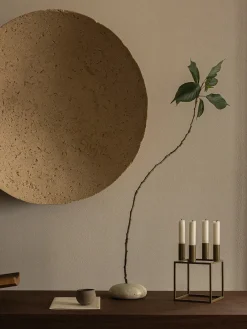 Audo Copenhagen Kubus 4 Lysestage, bruneret kobber fra