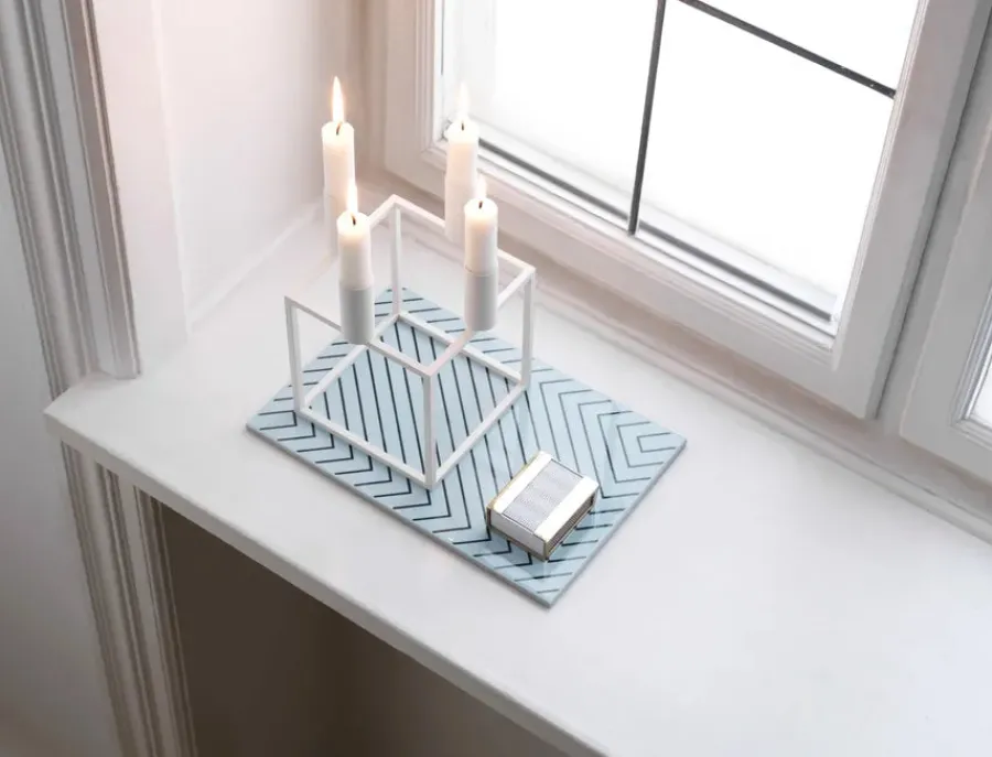 Audo Copenhagen Kubus 4 Lysestage, bruneret kobber fra