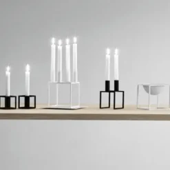 Audo Copenhagen Kubus 4 Lysestage, hvid fra Clearance