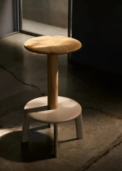 &Tradition Massif AV39 Counter Stool fra Online