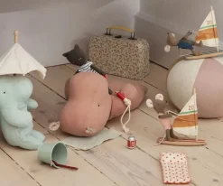 Maileg Medium Flodhest i støvet koral fra Sale