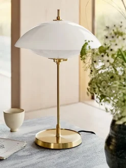 Fritz Hansen Musling Bordlampe fra
