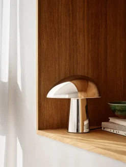 Fritz Hansen Night Owl Steel Bordlampe, polished steel fra