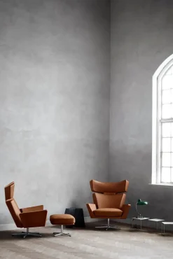 Fritz Hansen Oksen Fodskammel af Arne Jacobsen Best