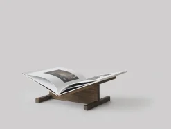 New Mags Page Bookstand, Smoked Oak fra Best