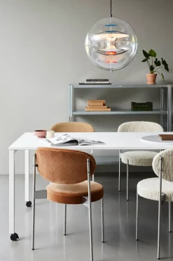 Verpan Panton Move spisebord, White af Verner Panton