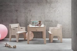 Carl Hansen & Søn Peters Bord CH411 af Hans J. Wegner