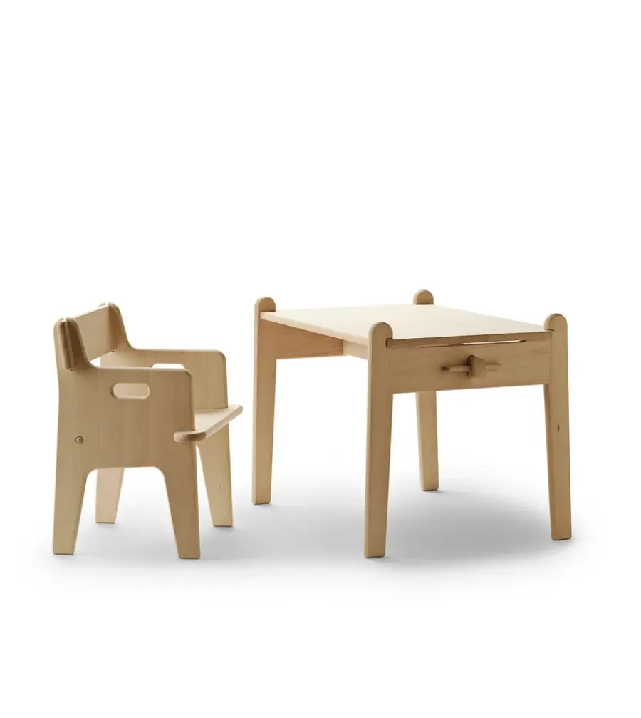 Carl Hansen & Søn Peters Bord CH411 af Hans J. Wegner