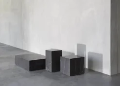 Audo Copenhagen Plinth Cubic Black Nero Marquina marmor fra Outlet