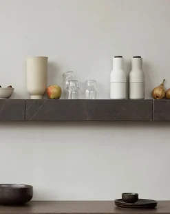 Audo Copenhagen Plinth Shelf Sand Kunis Breccia marmor fra New
