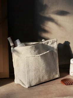 Ferm Living Pocket Pouch fra Hot