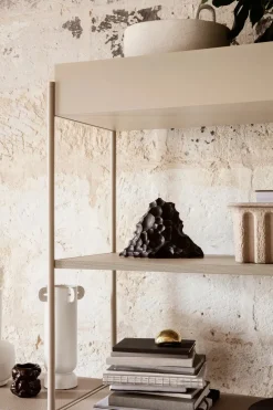 Ferm Living Punctual - Solid Metal Shelf fra