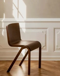 Audo Copenhagen Ready Dining Chair, dark stained oak fra Sale