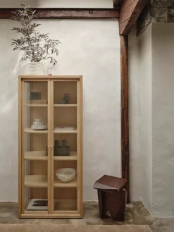 Ferm Living Reed Vitrine fra Clearance