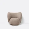 Ferm Living Rico Lounge Chair, bouclé i sand fra Sale
