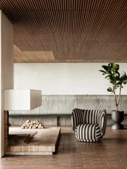 Ferm Living Rico Lounge Chair, bouclé i sand fra Sale