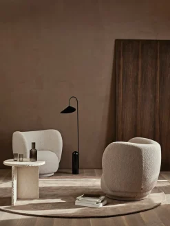 Ferm Living Rico Lounge Chair, bouclé i sand fra Sale