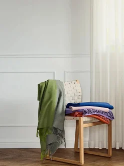 Silkeborg Uldspinderi Secret Plaid, granite/black fra Outlet