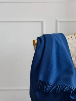 Silkeborg Uldspinderi Secret Plaid, moss/seaweed fra Online