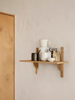 Ferm Living Sector Shelf S/N fra Outlet