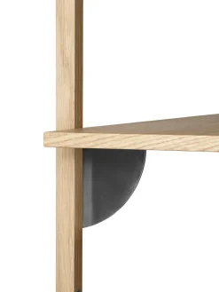 Ferm Living Sector Shelf S/N fra Outlet