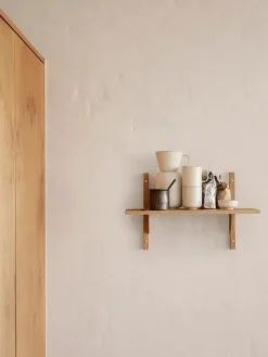 Ferm Living Sector Shelf S/N fra Outlet