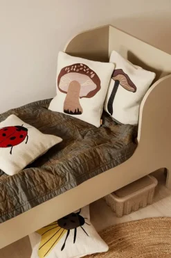 Ferm Living Sill Junior Bed fra Hot