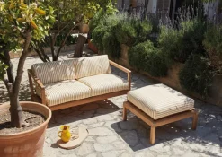 Fritz Hansen Skagerak Virkelyst Puf, Golden Yellow Stripe fra