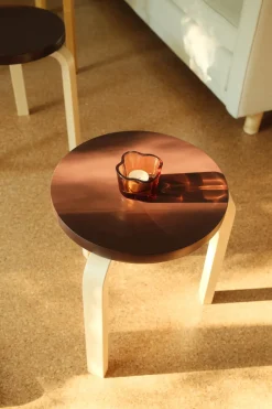 Artek Stool 60, walnut stained fra Online