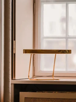 Anour T Model bordlampe fra Online