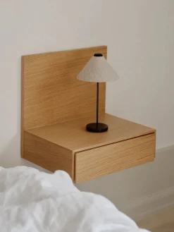 New Works Tana Wall Mounted Nightstand, oak fra