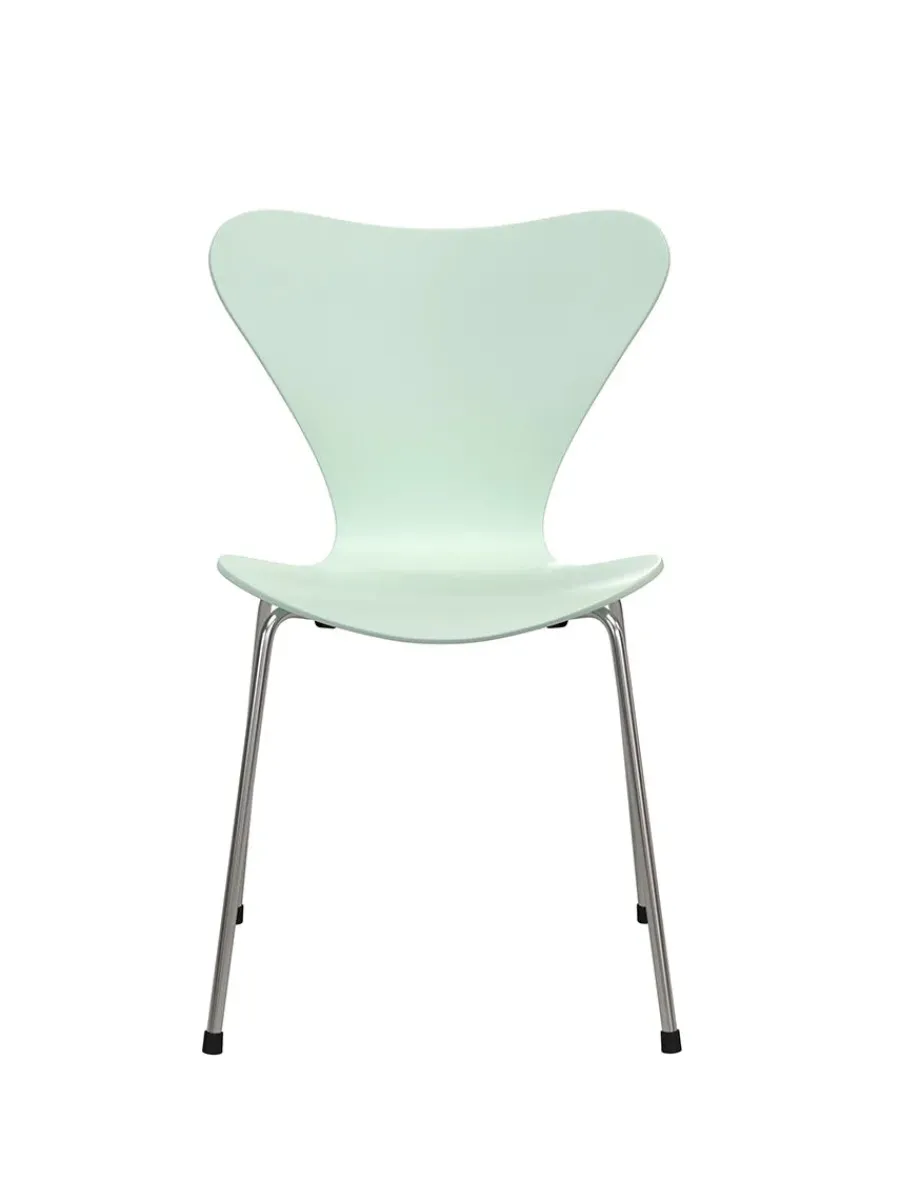 Fritz Hansen 70th Anniversary Edition 3107 Spisebordsstol, 7:14 AM Pink af Arne Jacobsen New