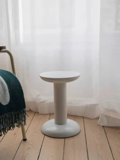 raawii Thing Sidebord/Skammel, white fra
