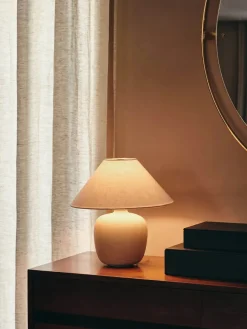 Audo Copenhagen Torso 37 Bordlampe fra New