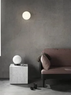 Audo Copenhagen TR Bulb Bordlampe/Væglampe fra New