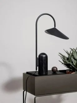 Ferm Living Tray til Plant Box fra Sale