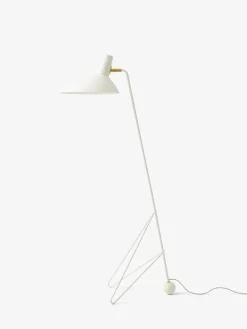 &Tradition Tripod HM8 Gulvlampe af Hvidt & Mølgaard Discount