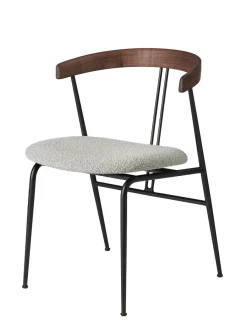 GUBI Violin Dining Chair, american walnut fra Sale
