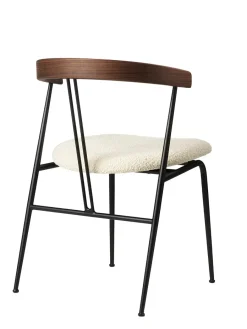 GUBI Violin Dining Chair, american walnut fra Sale