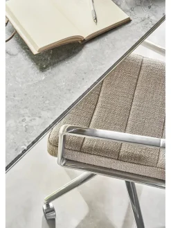 Vipp 453 Swivel+ Chair, bosco grøn læder fra Clearance