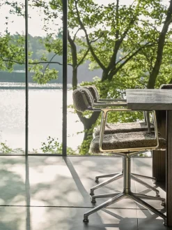 Vipp 452 Swivel Chair, bosco grøn læder fra Discount