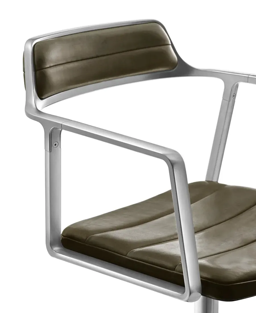 Vipp 452 Swivel Chair, bosco grøn læder fra Discount