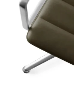 Vipp 452 Swivel Chair, camel læder fra Online