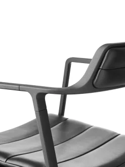 Vipp 452 Swivel Chair, curly edition fra Outlet